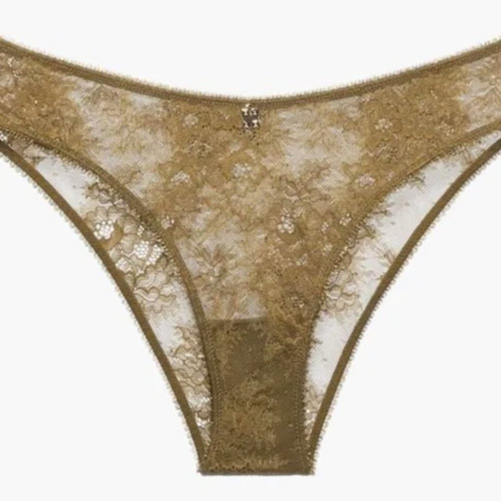 Savage x Fenty Chantilly Cascade Brazilian